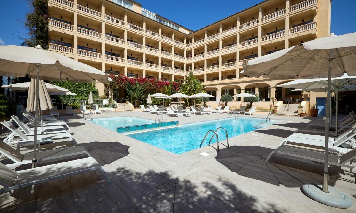 Swimming pool Apartamentos Isla del Sol Can Pastilla Swimming pool Apartamentos Isla del Sol Can Pastilla